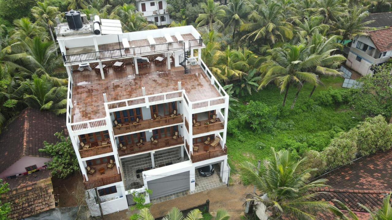 Pearldrop Waves Mirissa Hotel Exterior photo